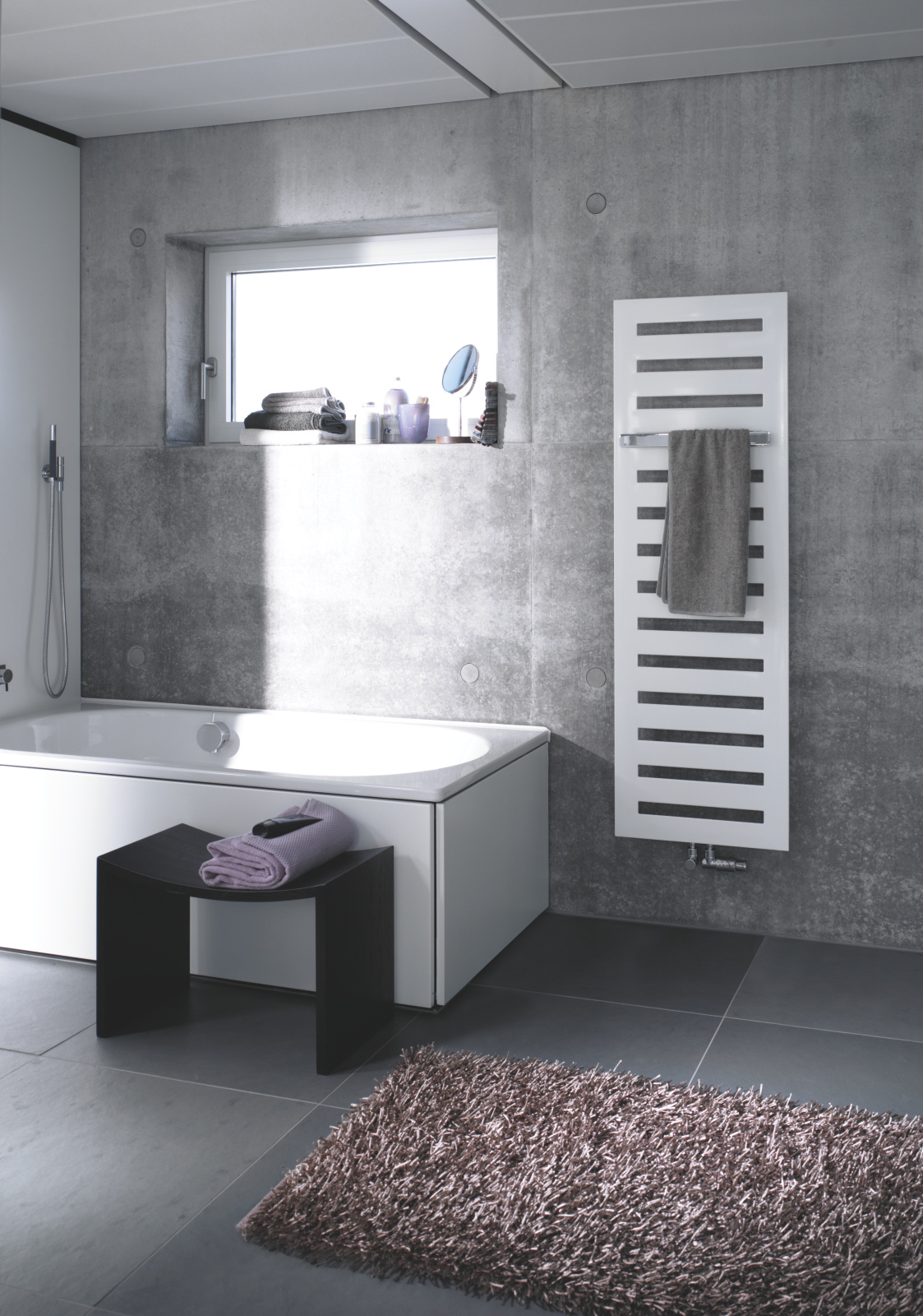 Rendering Zehnder Metropolitan Bar Decorative radiator Front view