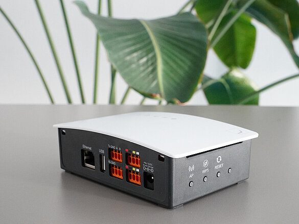 Interfaces for smart home