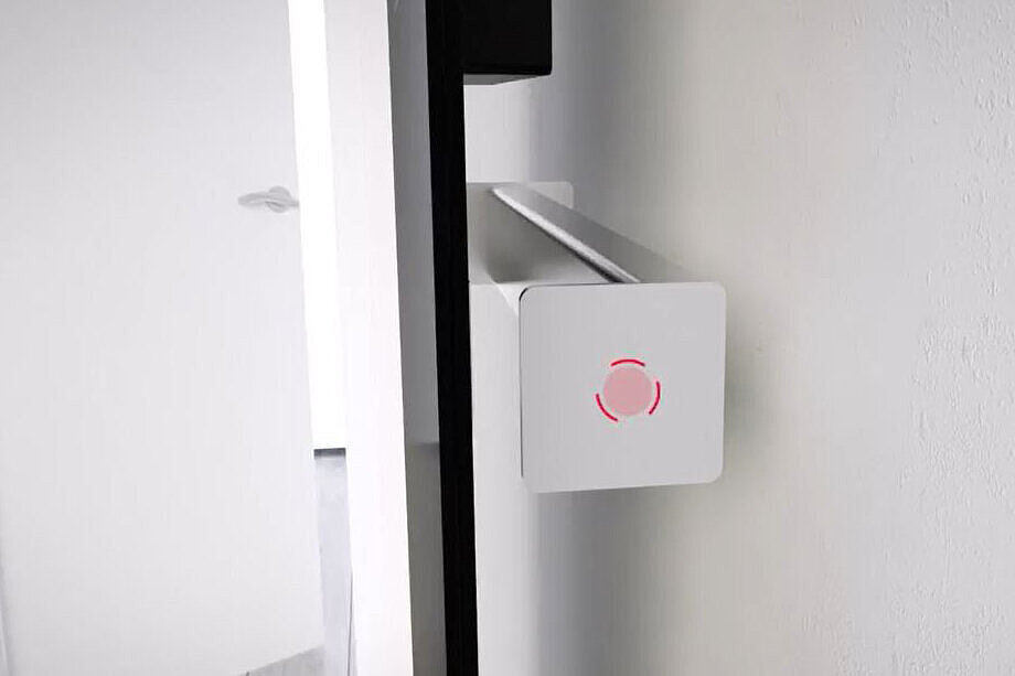 Handtuchhalter hinter Heizkörper, Push-Funktion