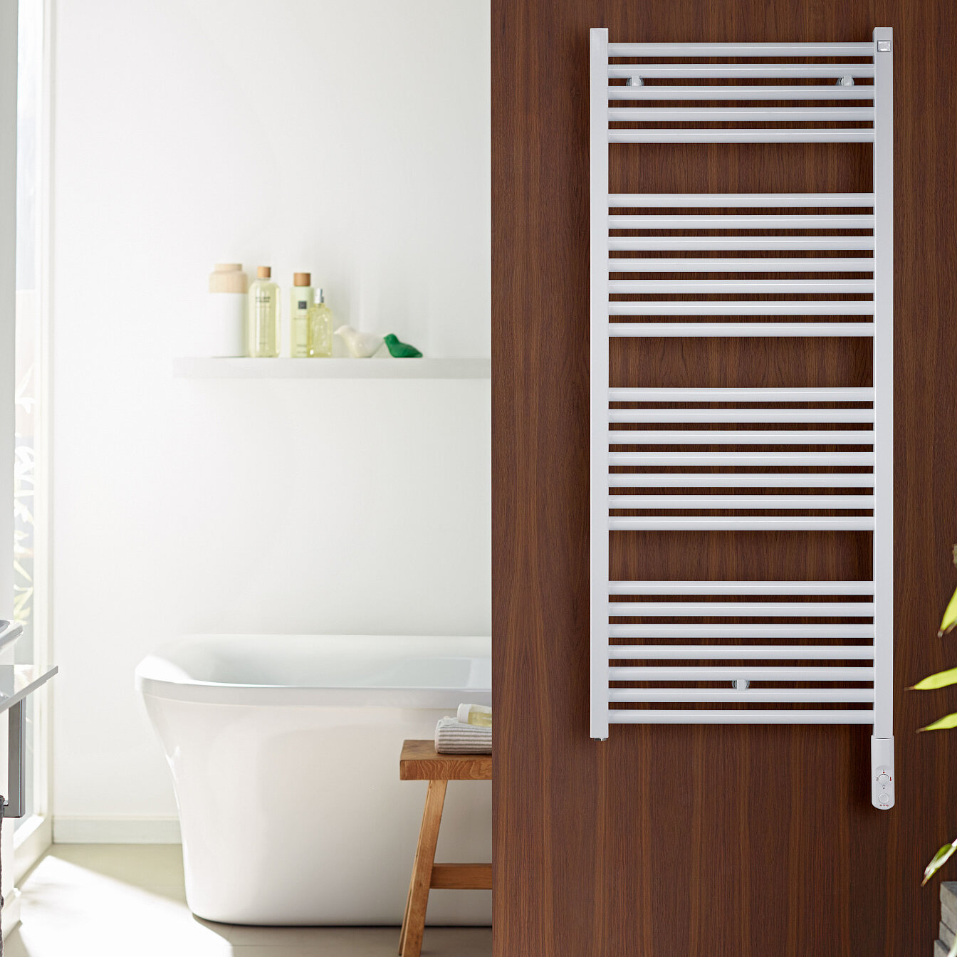 Rendering Zehnder Zeno Decorative radiator Front view